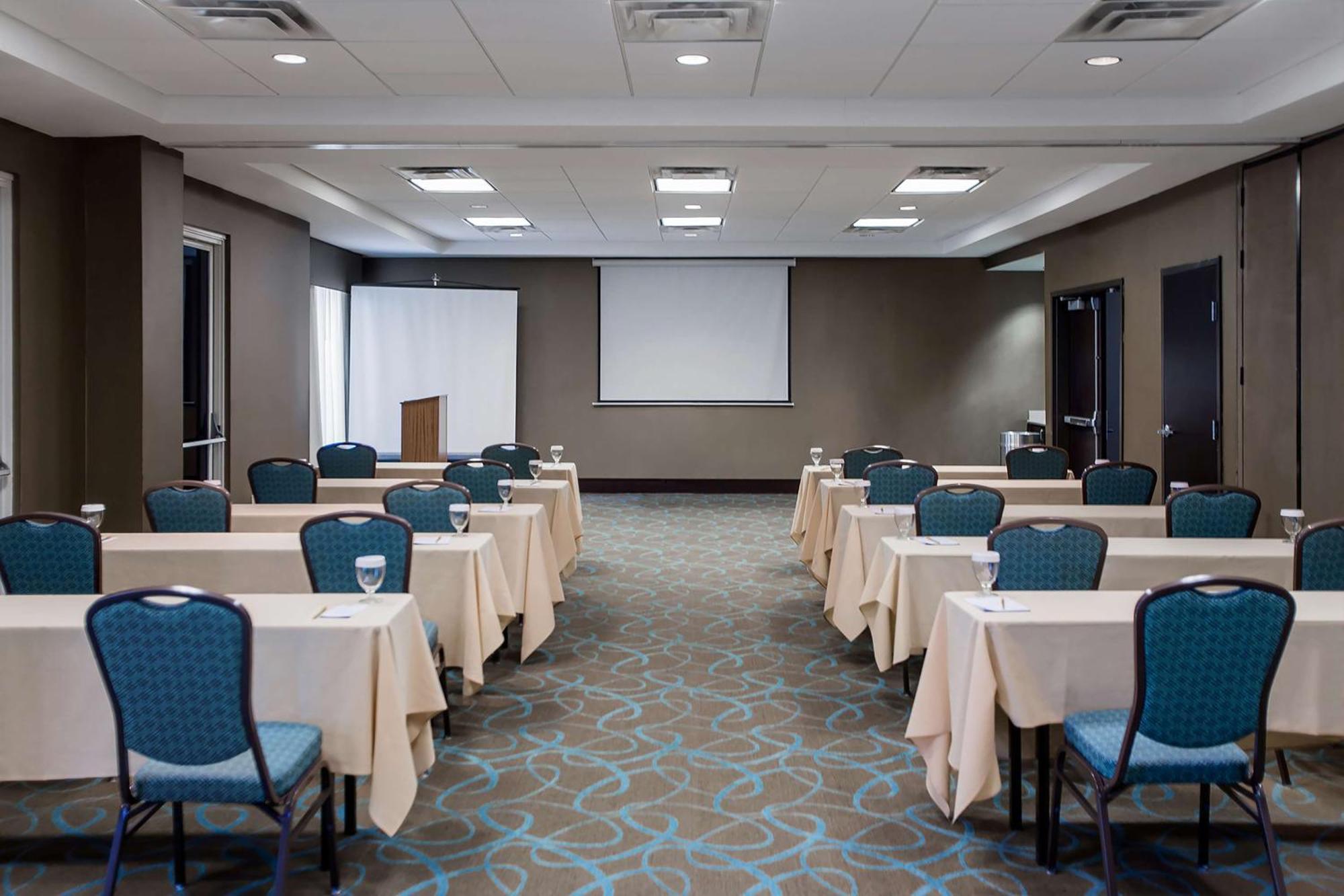 Hilton Garden Columbus/dublin 3*